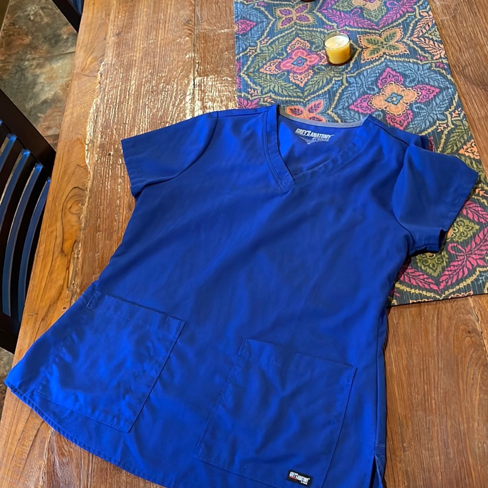 Grey’s Anatomy Womens scrub top